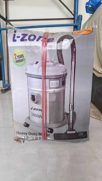i-Zone IZ-325 Heavy Duty Vacuum Cleaner 2400W | 21L | Copper Motor