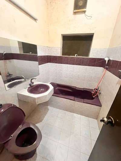 10 Marla Marble Floor Full House Is For Rent In Wapda Town Phase1 Block E-2.