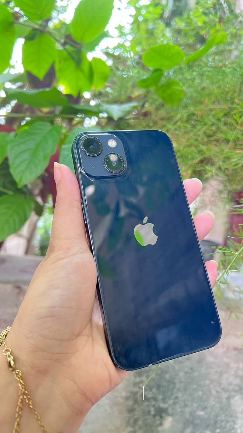 Apple iPhone 13 3