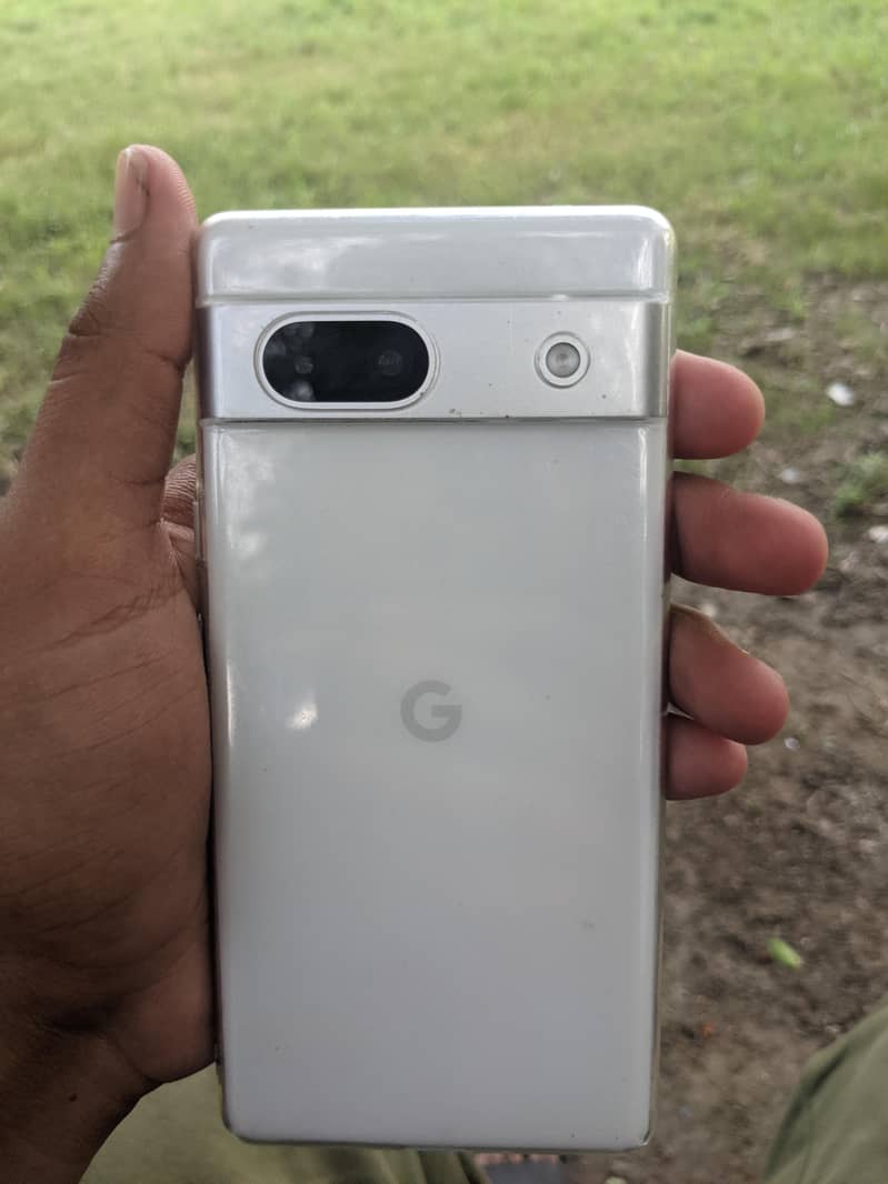 Google Pixel 7a 2