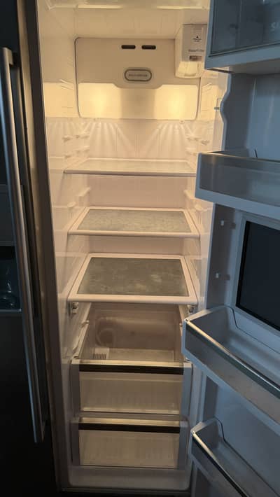 Double door fridge