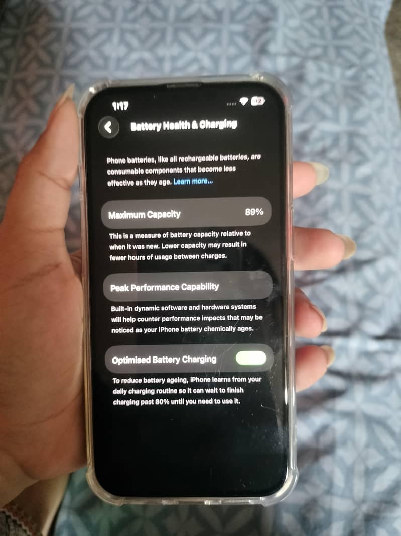 Apple iPhone 13 jv 4