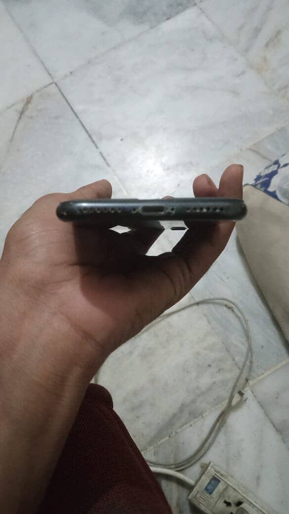 Apple iPhone 7 6