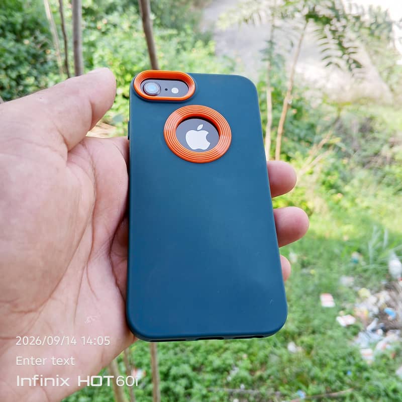 Apple iPhone 8 1