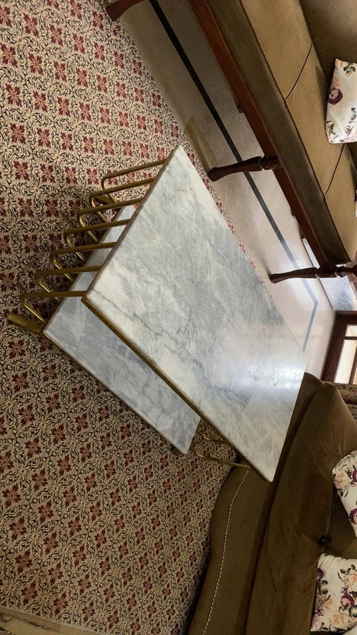 centre table 0
