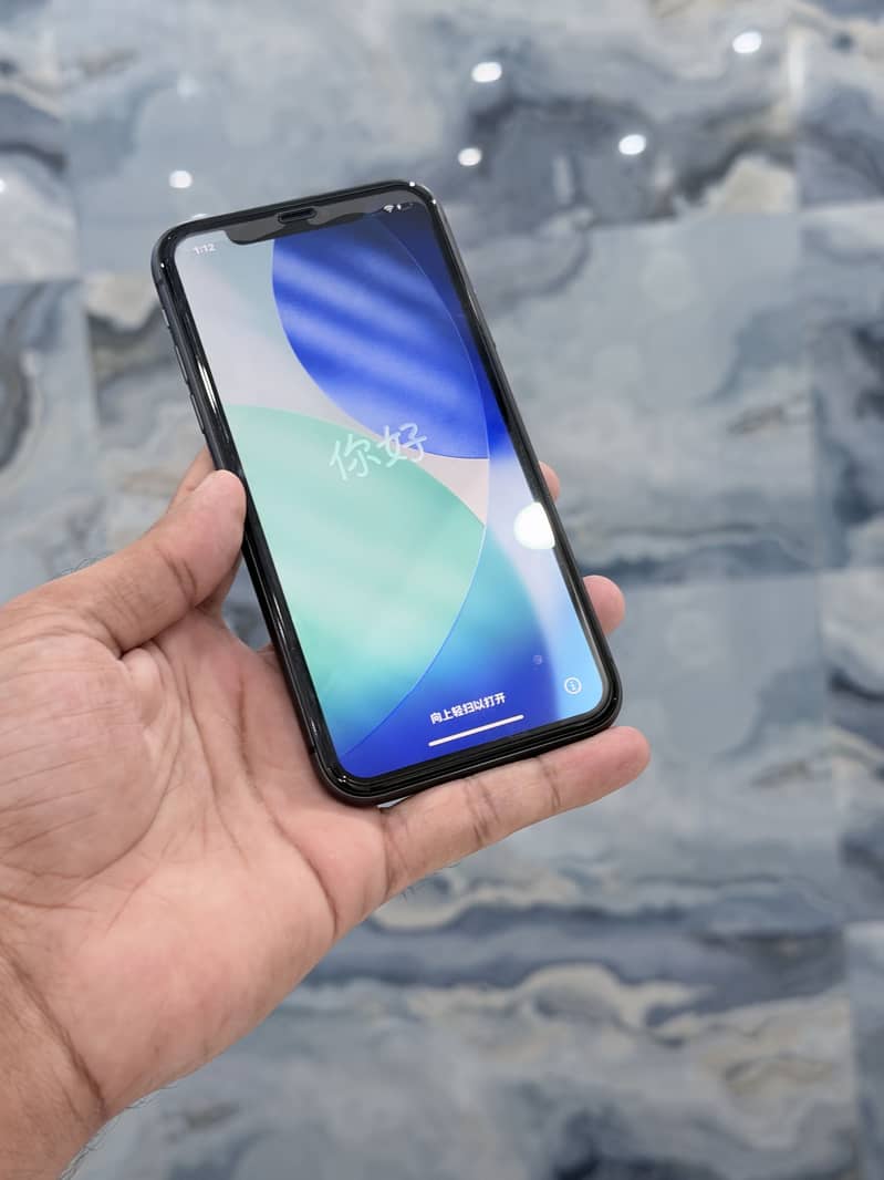 Apple iPhone 11 3