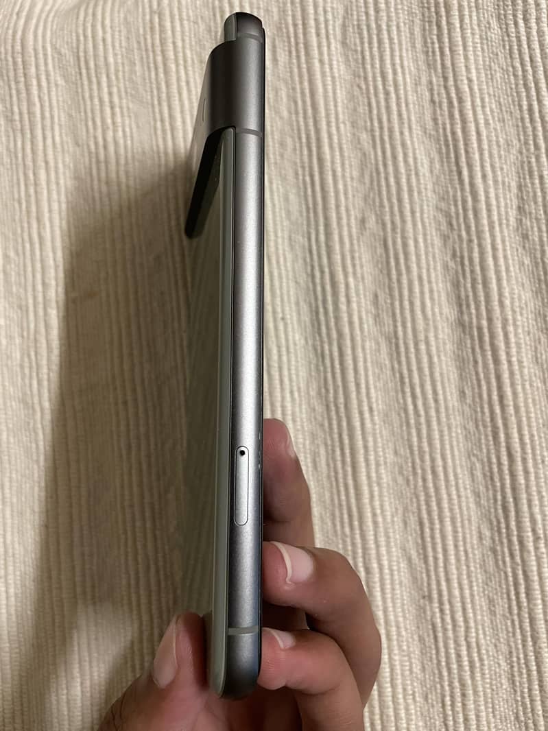 Google Pixel 8 2