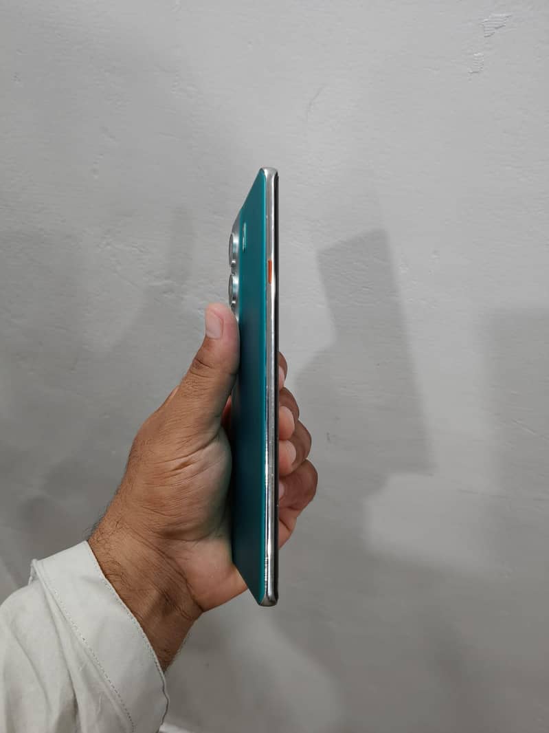 Camon 40 Pro 2