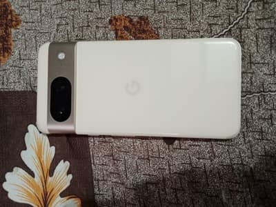 Google Pixel 8