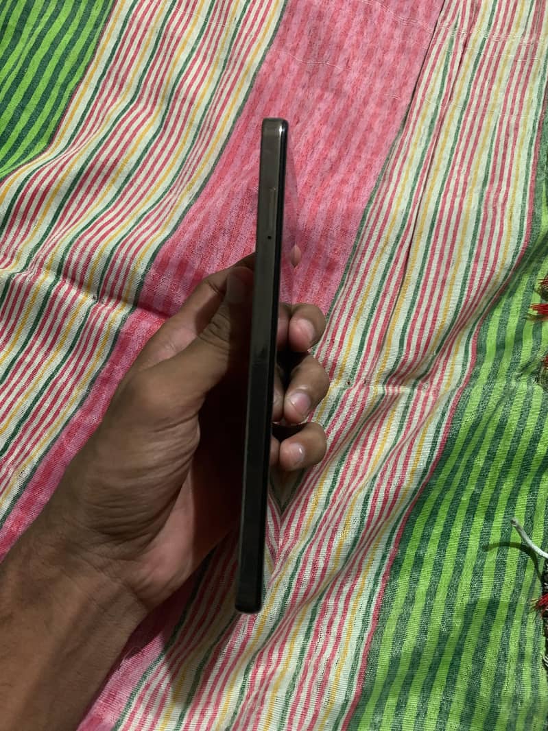 Infinix Note 30 4