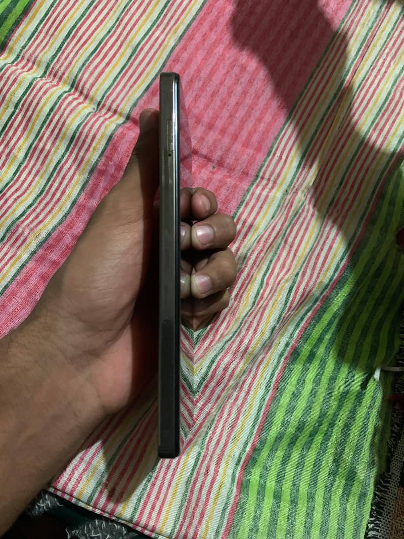 Infinix Note 30 6