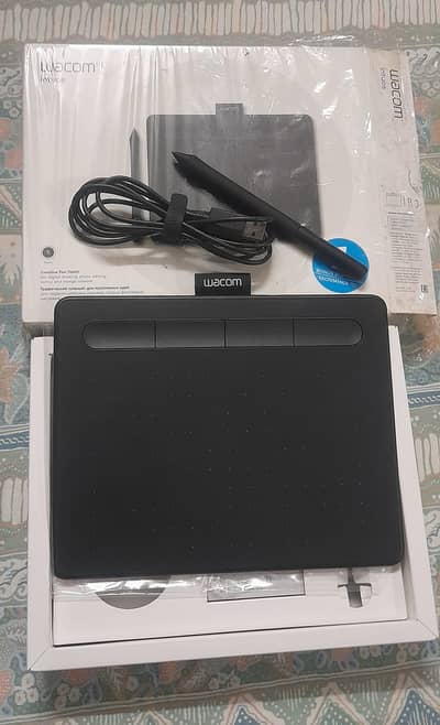 Wacom Intuos Creative Pen Tablet