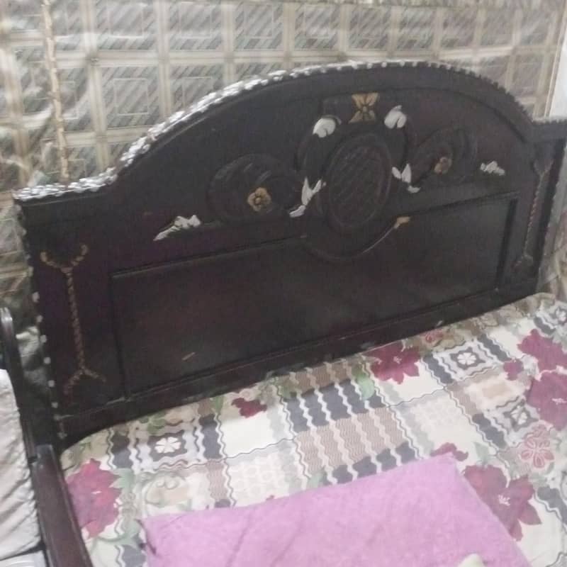 double bed 0