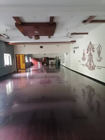 2000Sqft Commercial Ground Floor