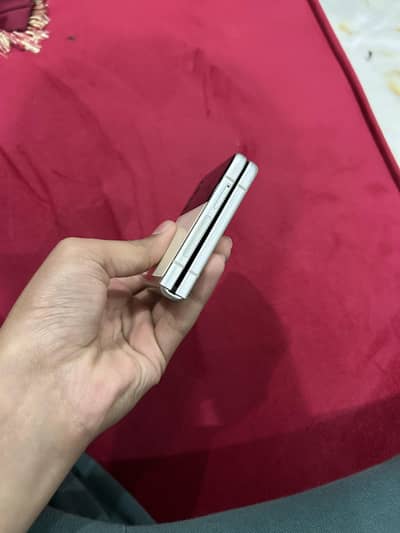 Samsung Mobile Z Flip 3