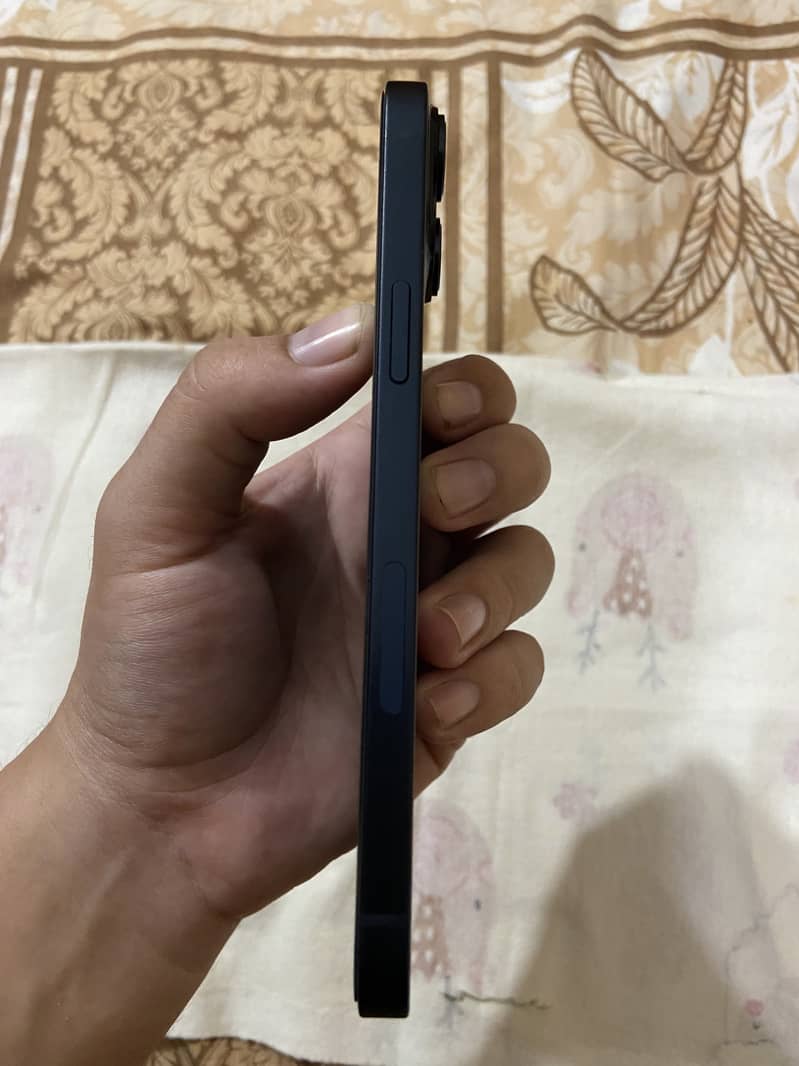 Apple iPhone 14 plus 6