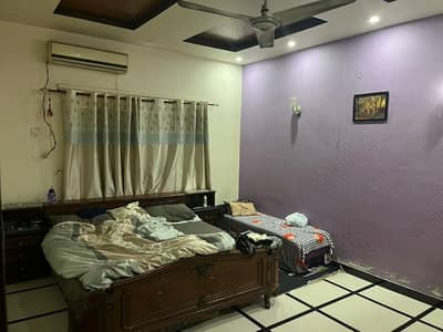 10 Marla House Available For Rent