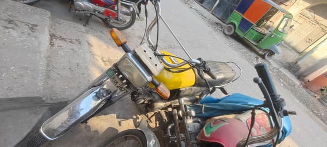 Metro bike engine in perfect condition All Okay hai