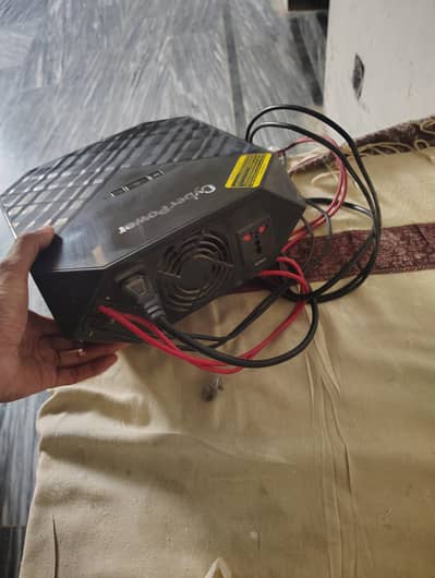 Cyber Power ups 1250 waat 12volt single Battery