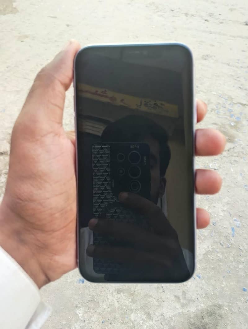 Apple iPhone 11 1