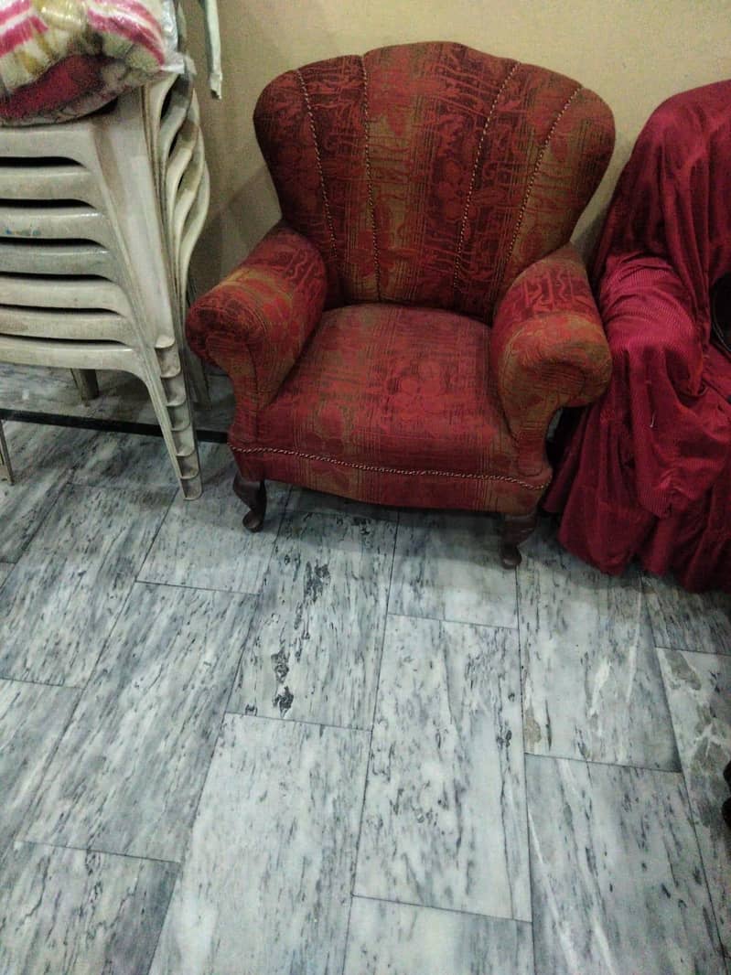 single 2 sofa 1