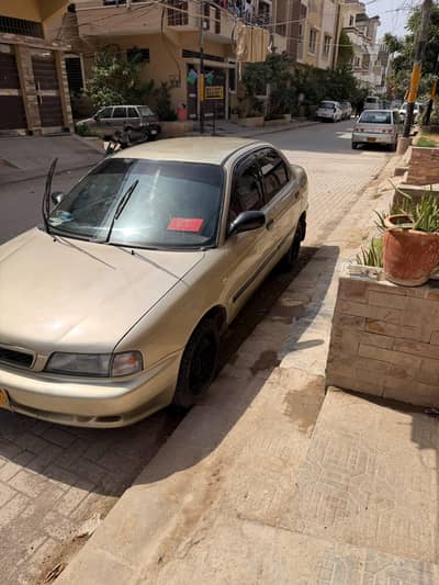 Suzuki Baleno 2001