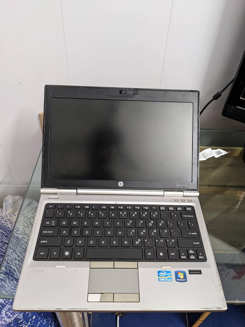 HP Core i5 0