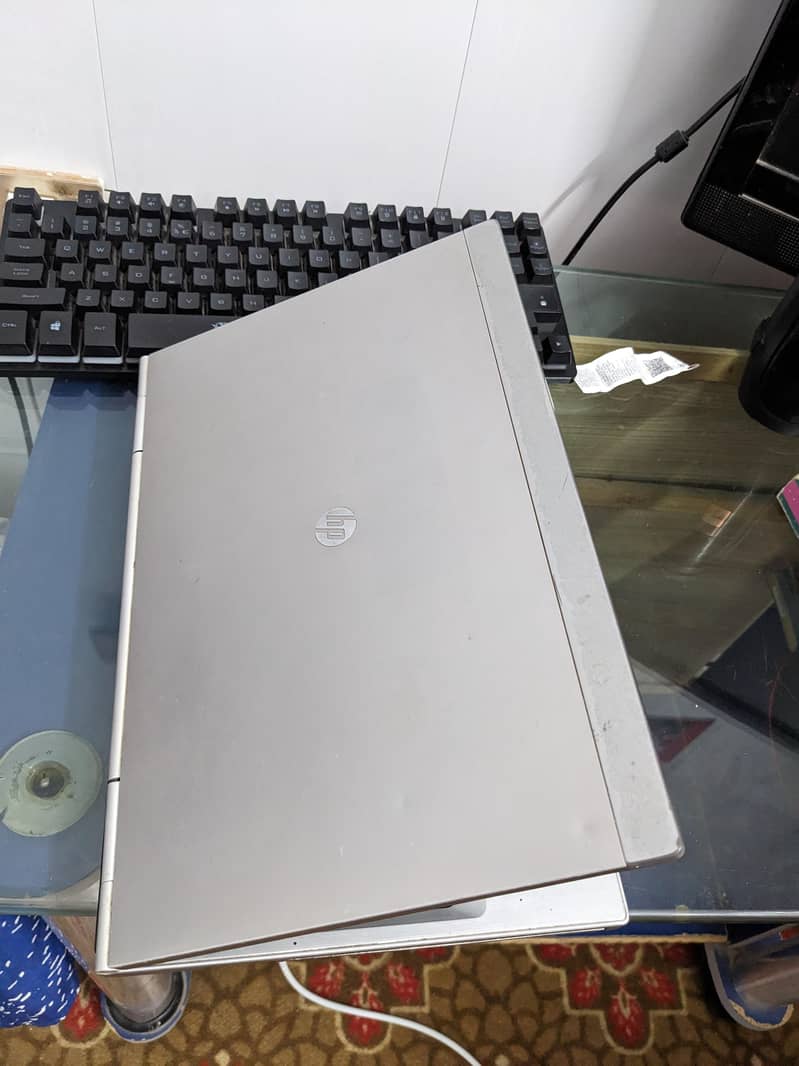 HP Core i5 1