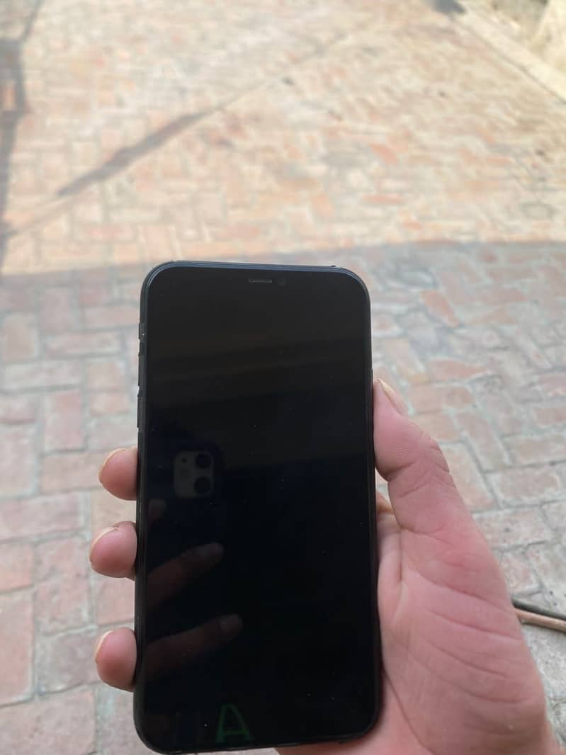 Apple iPhone 11 1