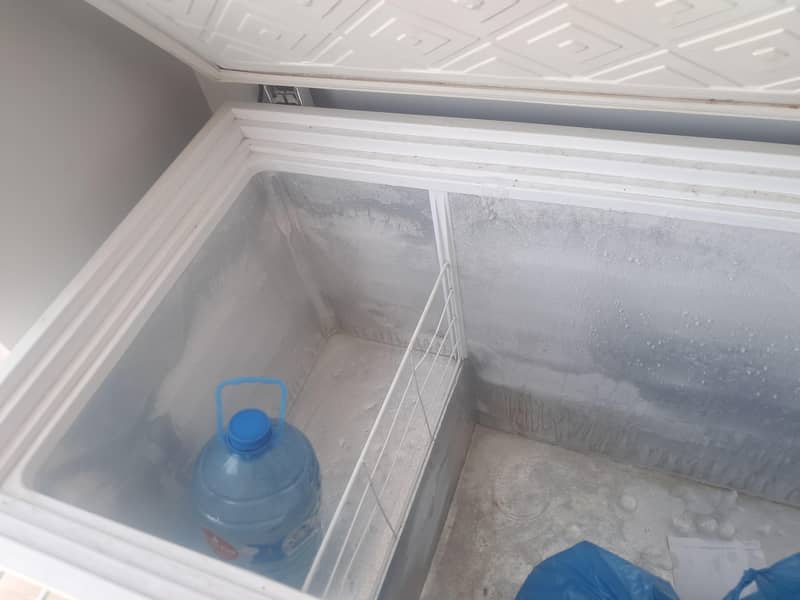 deep freezer 1