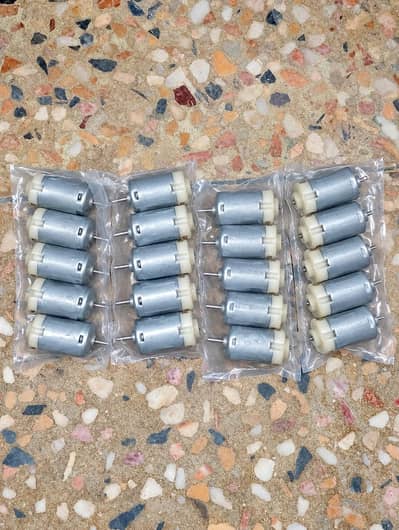 Brand New DC Gear Motors – 20 Pieces