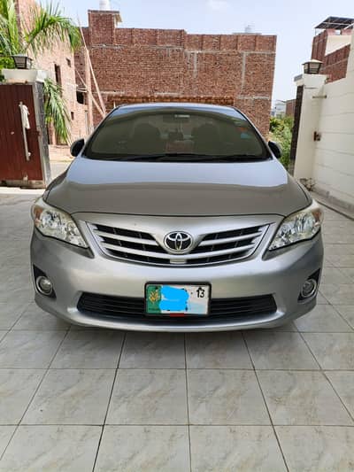 Toyota Corolla Altis 2013