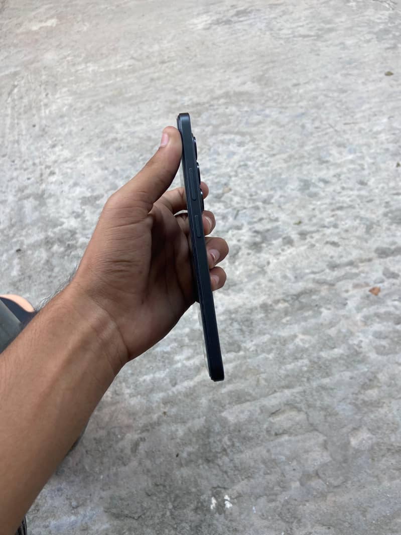 Itel S25qL 3