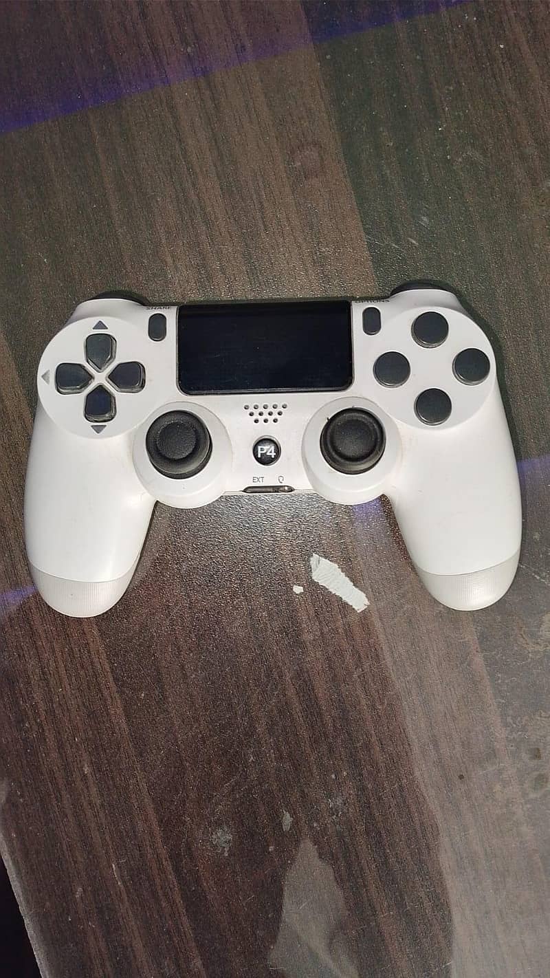 ps4 copy controllers used 3 controllers 2