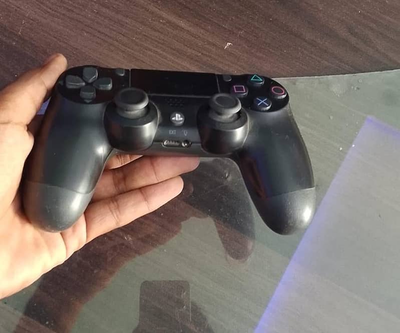 ps4 copy controllers used 3 controllers 6