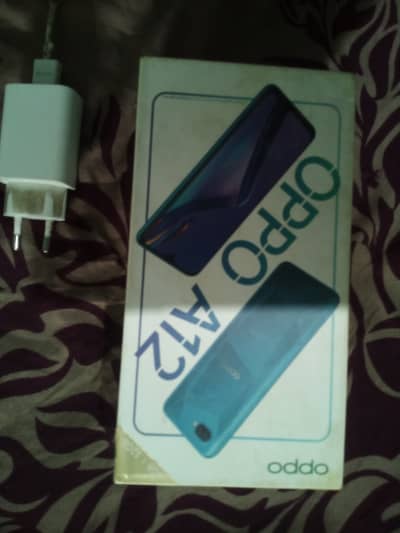 OPPO A12