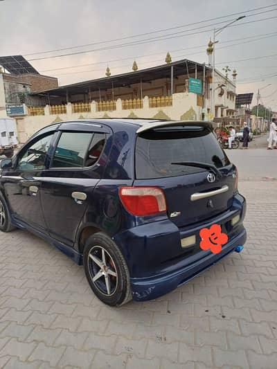 Toyota Vitz 1999
