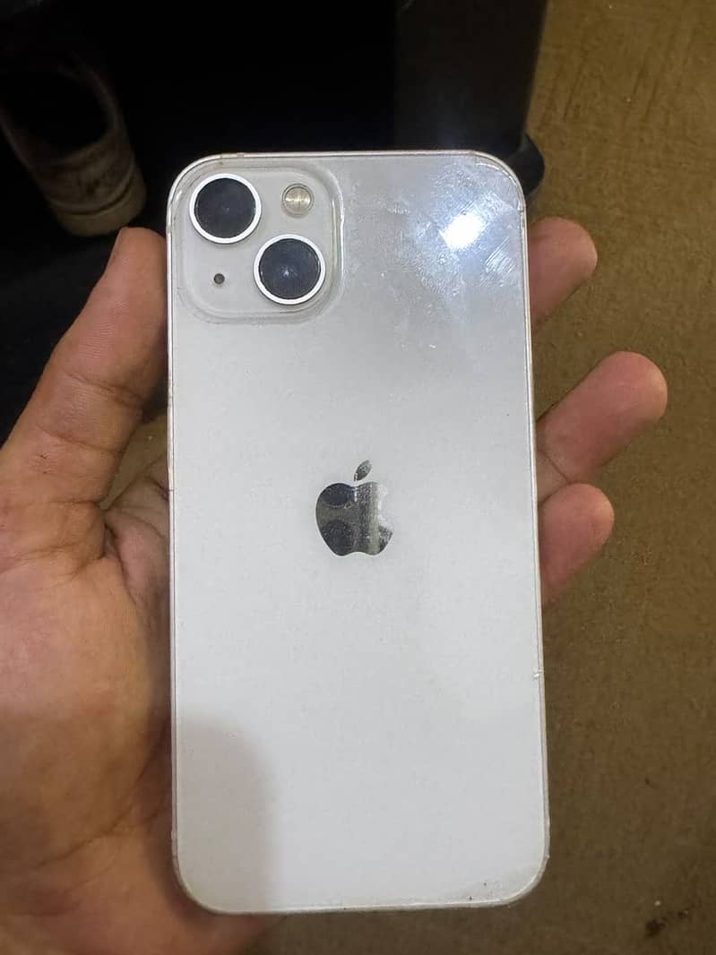 Apple iPhone 13 6