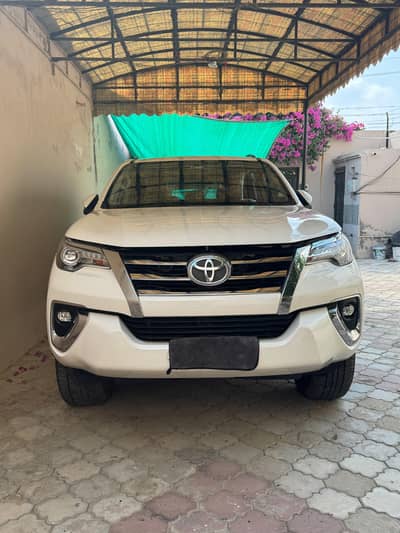 Fortuner v exchange possible urgent sale
