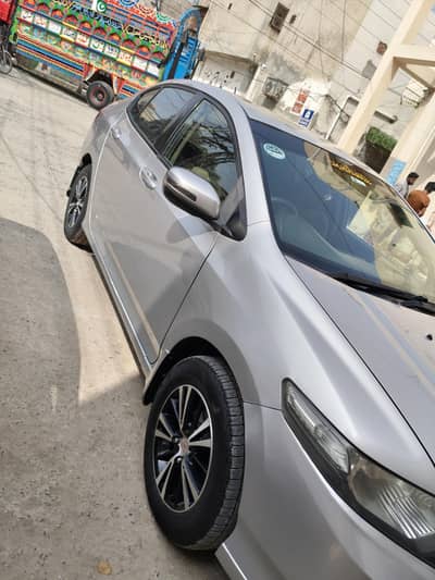 Honda City 2016 bumper to bumper