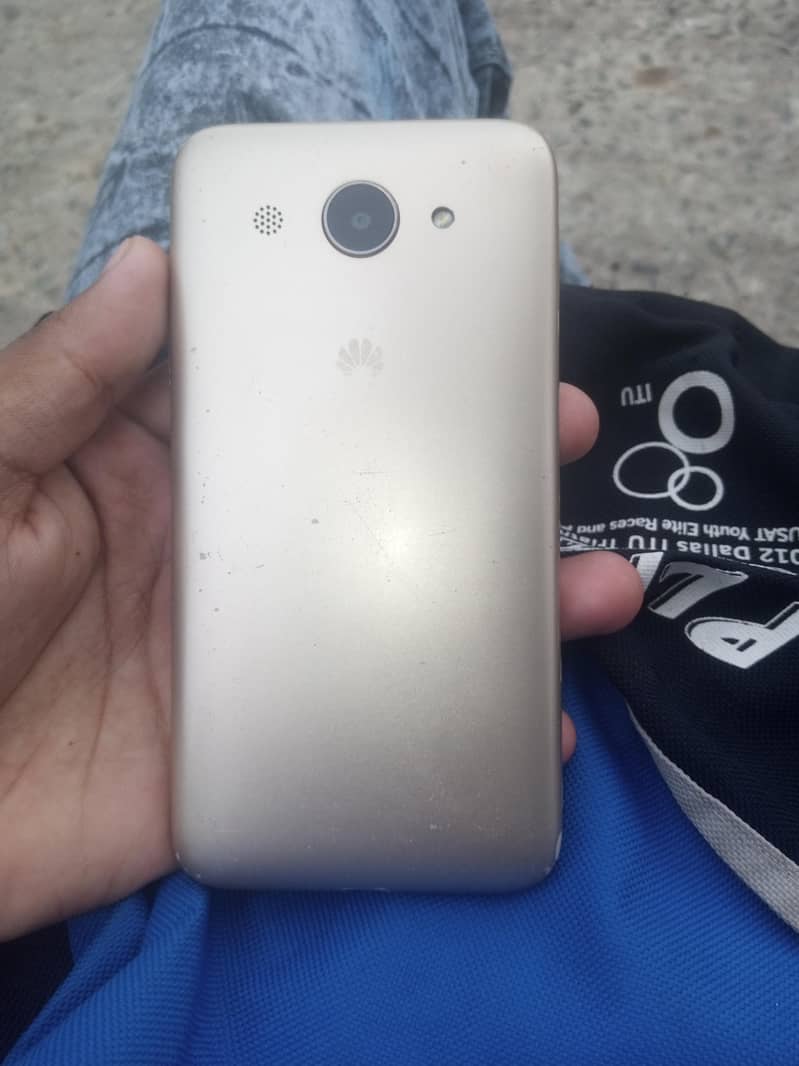 Huawei Y3 1