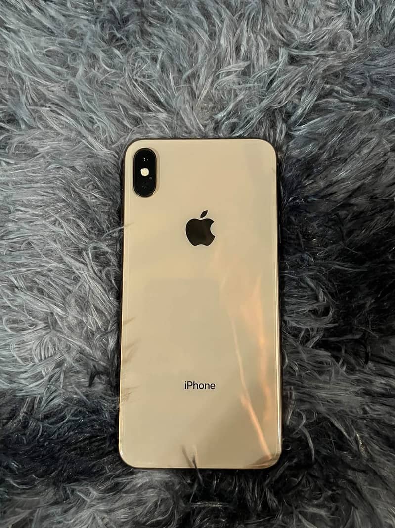 Apple iPhone XS Max 0