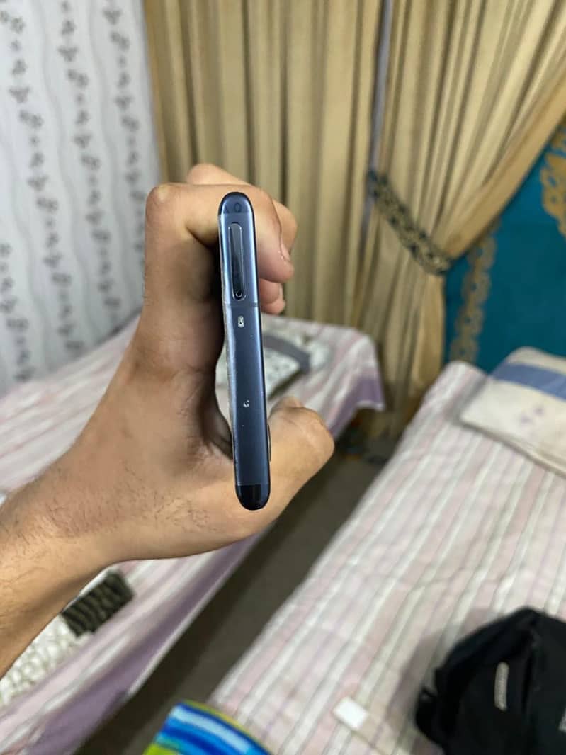 Samsung Mobile Note 10 4