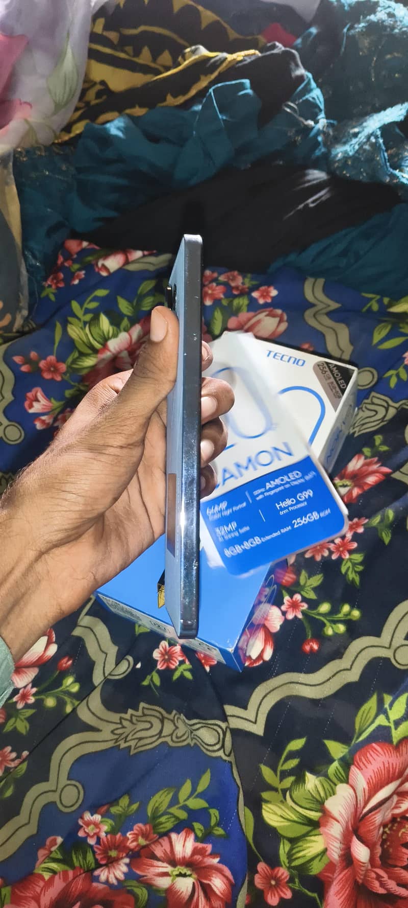 Tecno CAMON 20 Pro 1