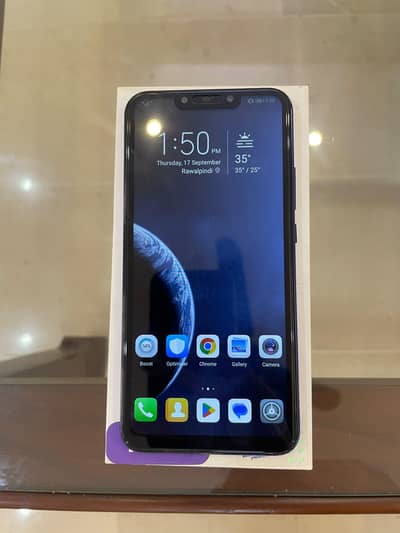 Huawei Nova 3i with box