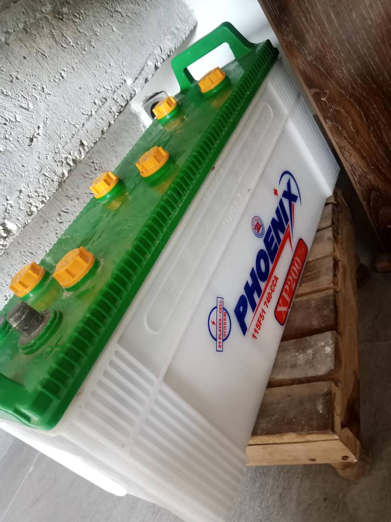 ups + battery 2
