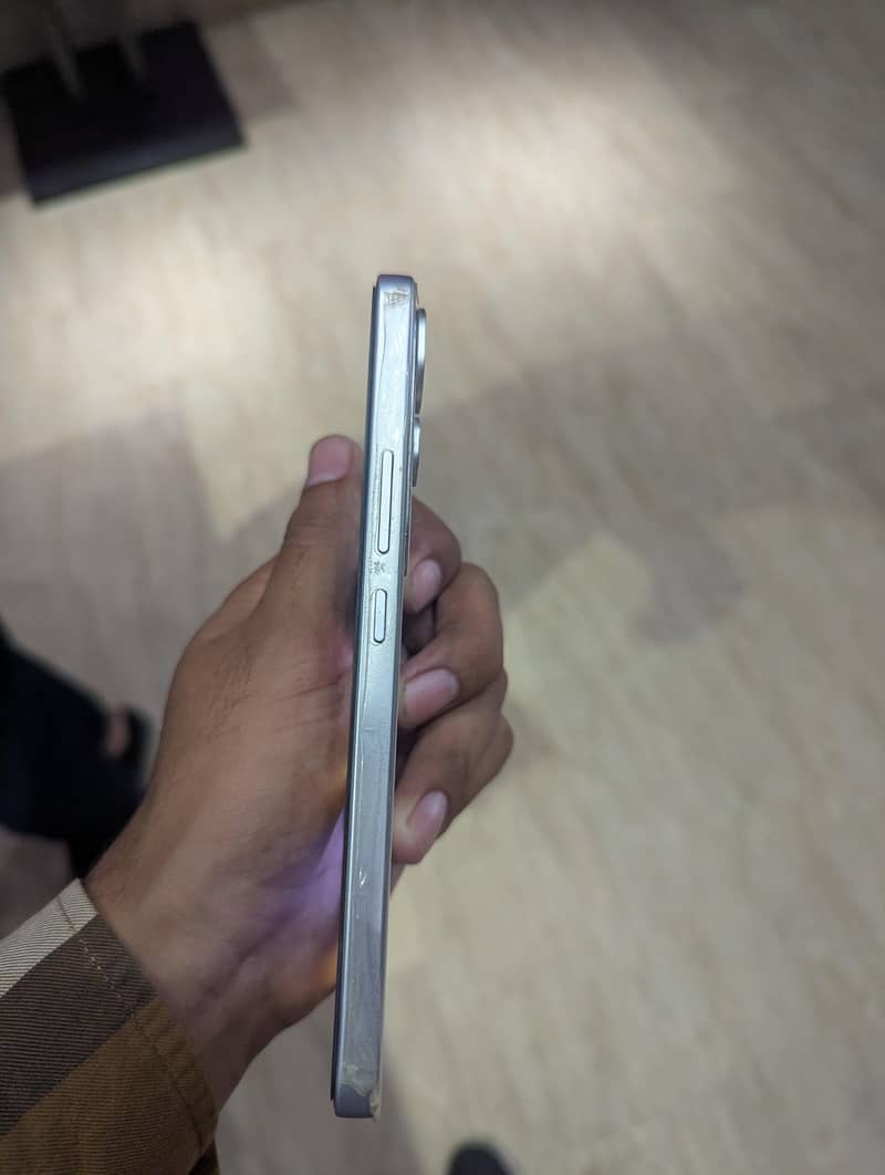 Google Pixel 6a 1