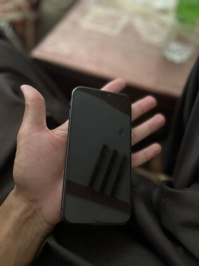Apple iPhone 11 6