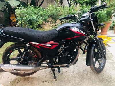 Suzuki GR 150 2021