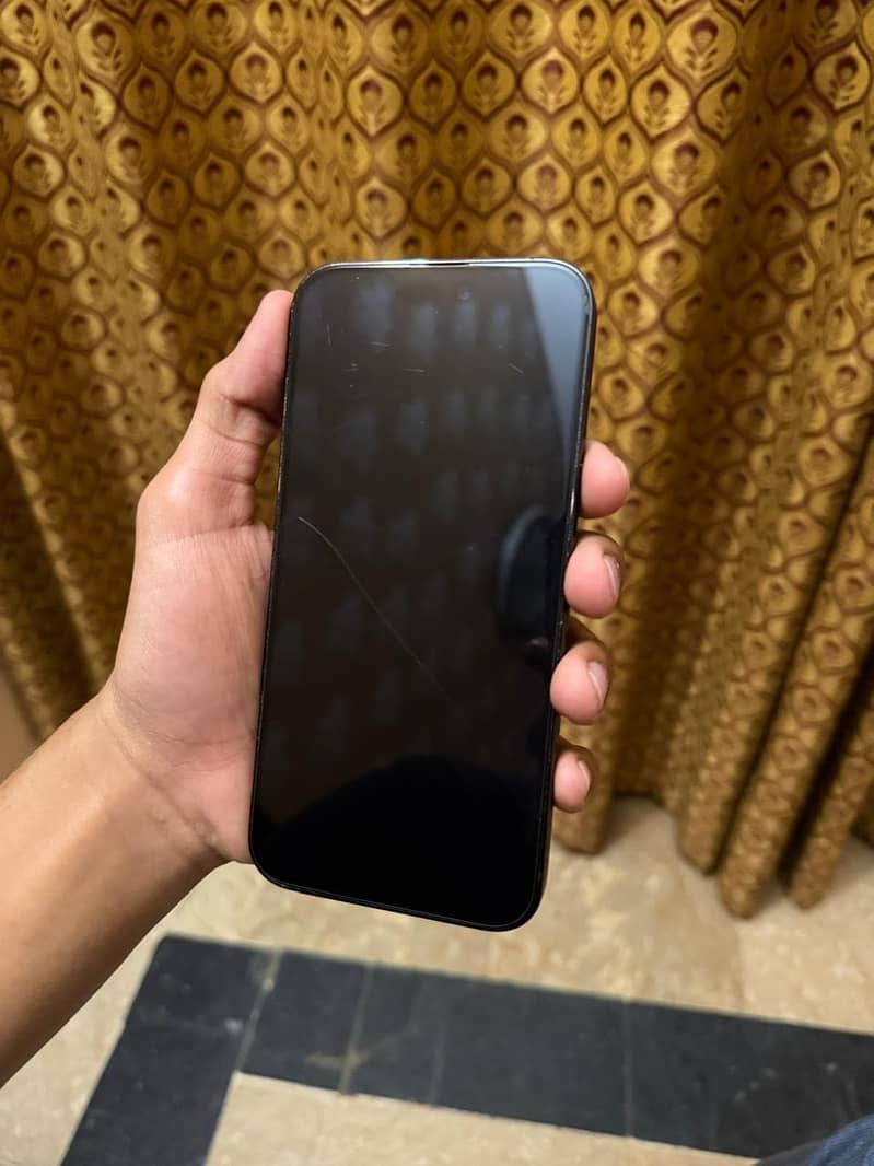 Apple iPhone 14 Pro Max 3